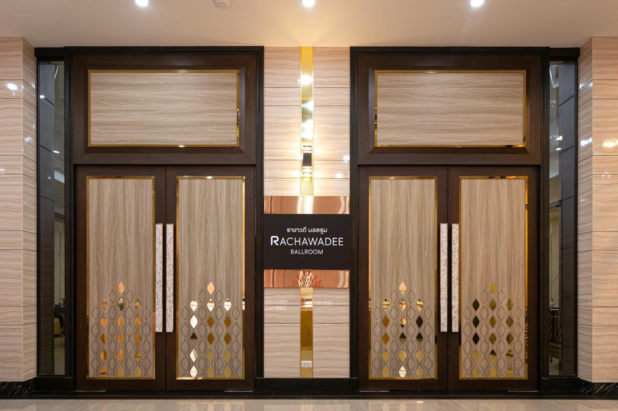 Grand Ratchapruek Hotel Pak Kret Exterior photo